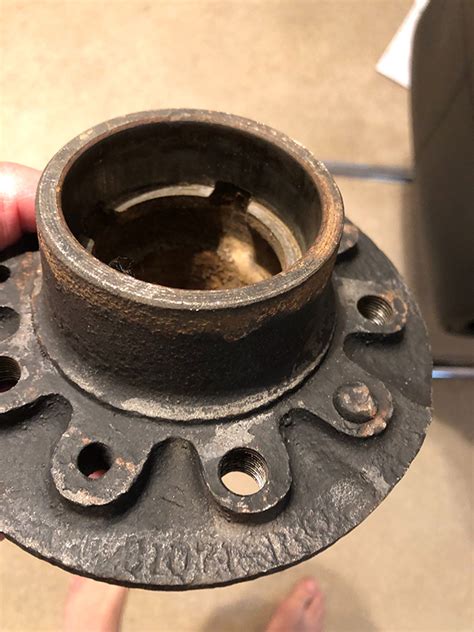 Trailer hub question 